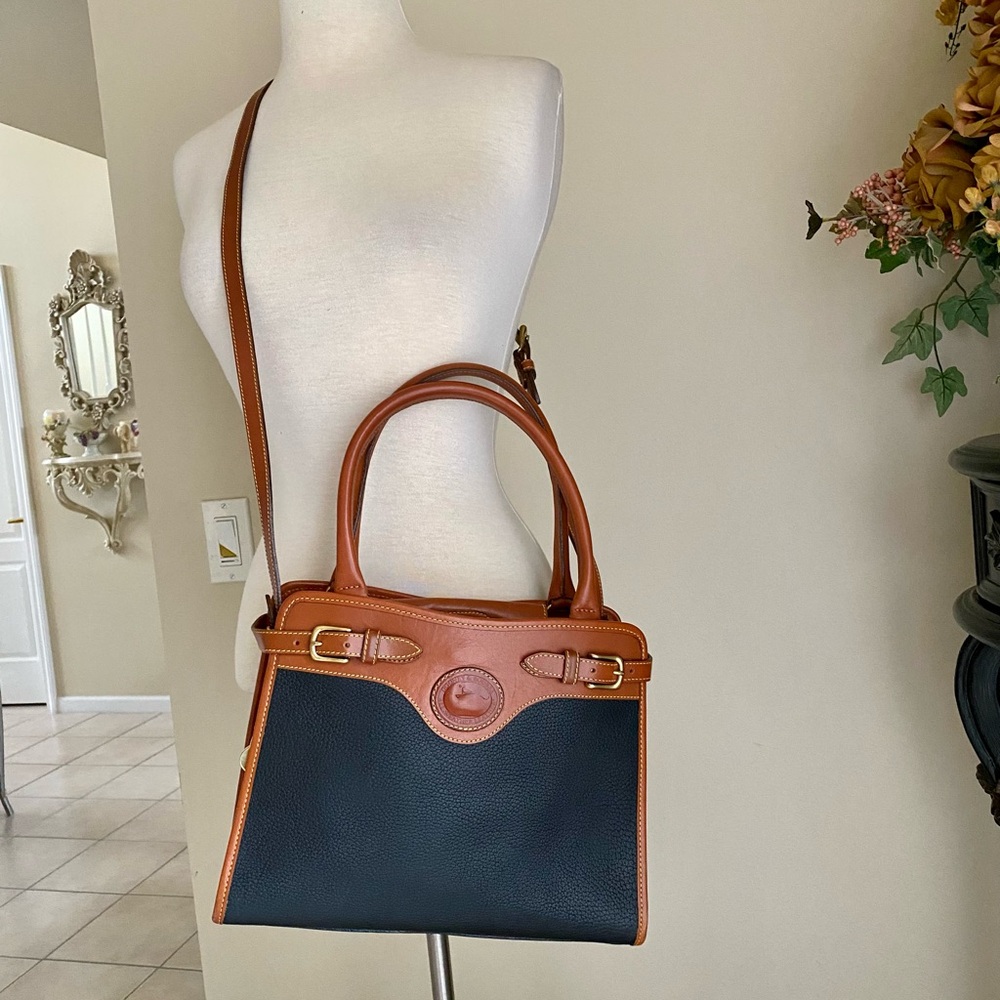 Dooney Bourke Black brown Leather Handbag crossbody